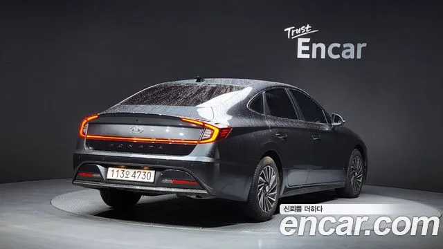 Hyundai Sonata — Фото автомобиля 2