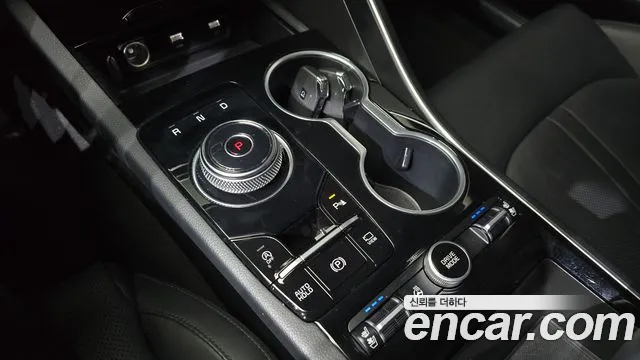 Kia K5 Generation 3 — Фото автомобиля 9