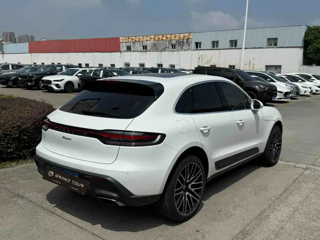 Porsche Macan — Фото автомобиля 6