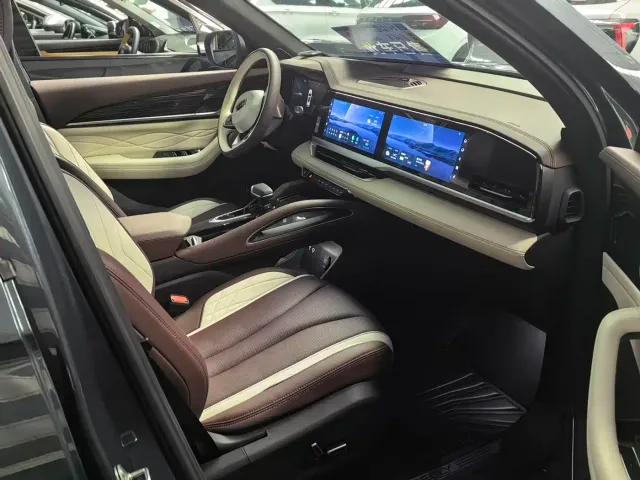 Geely Xingyue L — Фото автомобиля 12