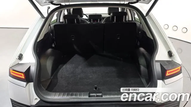 Hyundai Ioniq 5 — Фото автомобиля 24