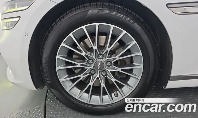 Genesis G80 RG3 — Фото автомобиля 5