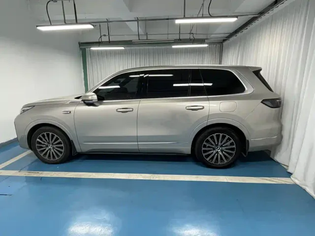 Geely Galaxy M9 — Фото автомобиля 2