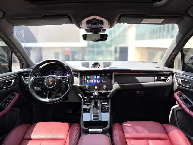 Porsche Macan — Фото автомобиля 5
