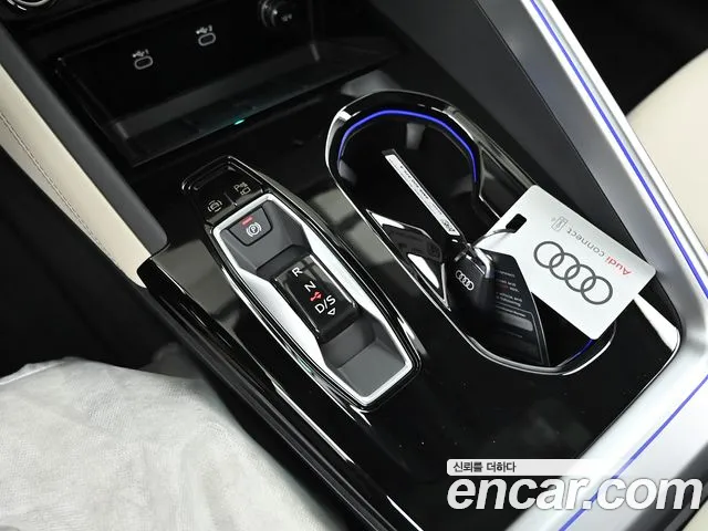 Audi Q5 45 TFSI quattro S Line — Фото автомобиля 9