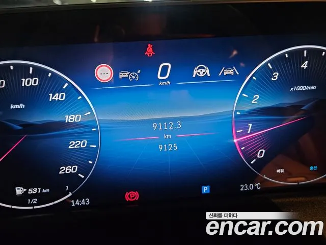 Mercedes-Benz E-Class W214 — Фото автомобиля 8