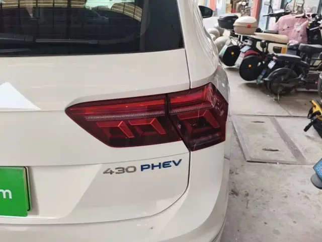 Volkswagen Tiguan L PHEV — Фото автомобиля 7