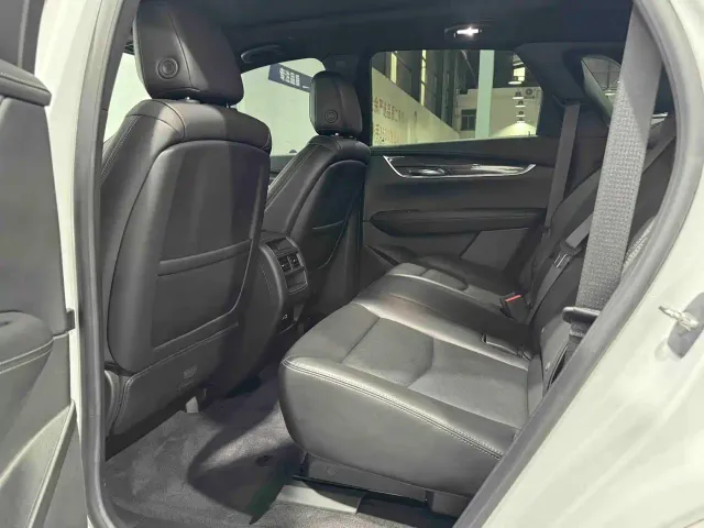 Cadillac XT5 — Фото автомобиля 6