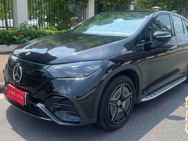 Фотография автомобиля — Mercedes-Benz EQE SUV