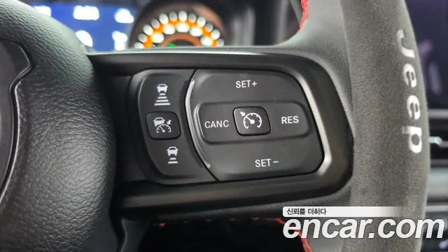 Jeep Wrangler JL — Фото автомобиля 17