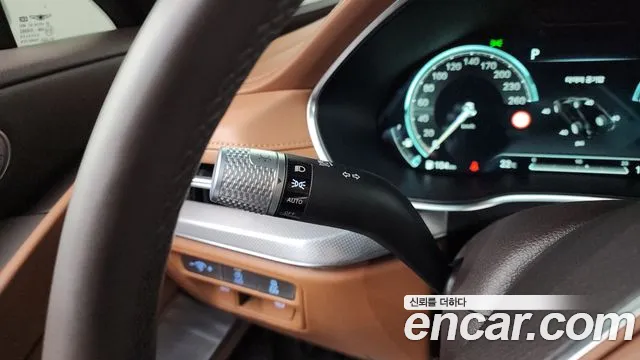 Genesis G80 Бензин 2.5 турбо AWD — Фото автомобиля 28