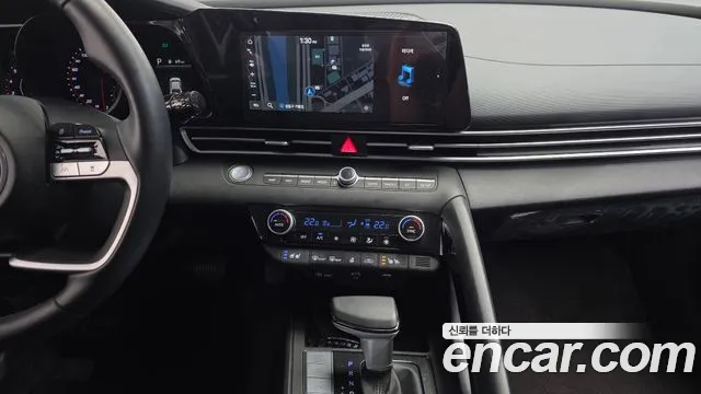 Hyundai AVANTE Avante (CN7) — Фото автомобиля 15