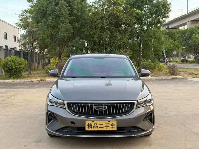 Geely Emgrand — Фото автомобиля 2