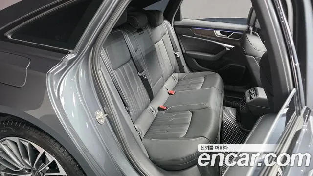 Audi A6 C8 — Фото автомобиля 17