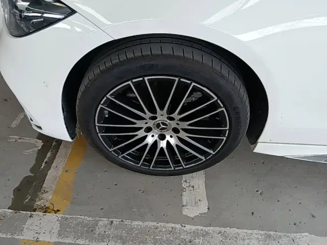 Mercedes-Benz C-Class — Фото автомобиля 22