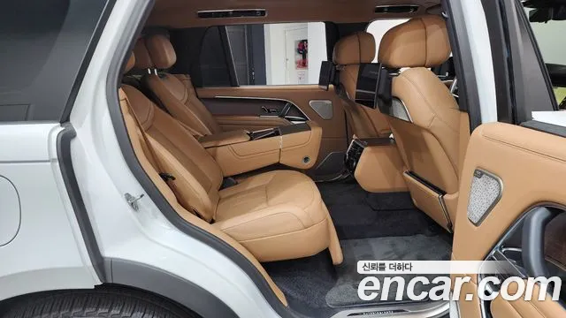 Land Rover Range Rover — Фото автомобиля 8