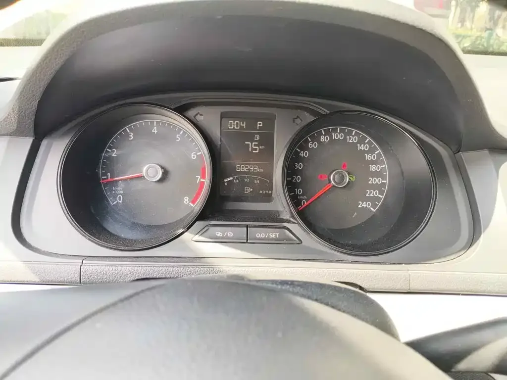 Volkswagen Lavida 2019 Lavida Start 1.5L Auto Trend (China VI) — Фото автомобиля 4