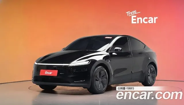 Фотография автомобиля — Tesla Model Y