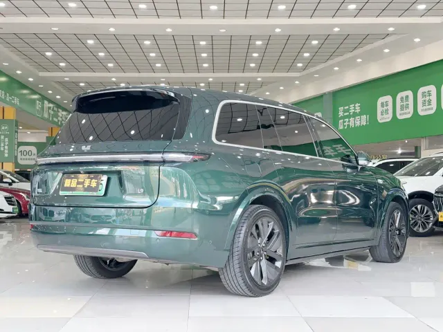 Li Auto L9 — Фото автомобиля 4