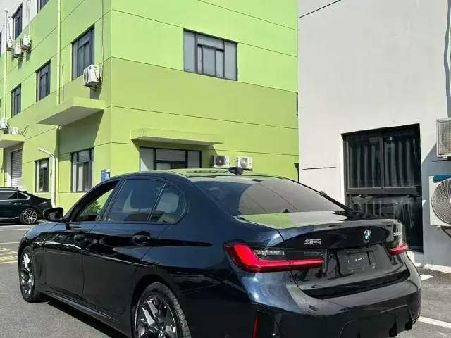 BMW 3 Series — Фото автомобиля 7