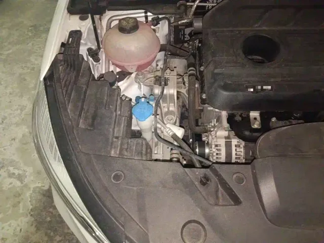 Geely Emgrand S — Фото автомобиля 18