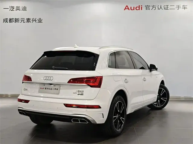 Audi Q5L — Фото автомобиля 4