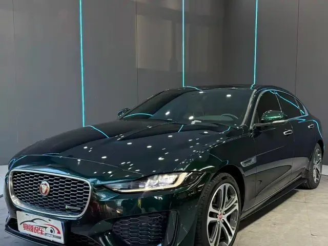 Jaguar XEL — Фото автомобиля 2