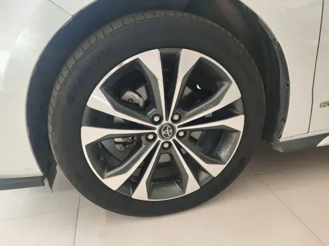 Toyota Granvia — Фото автомобиля 22