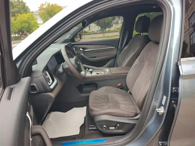 Geely Xingyue L — Фото автомобиля 14