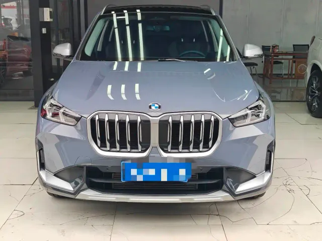 BMW X1 — Фото автомобиля 2