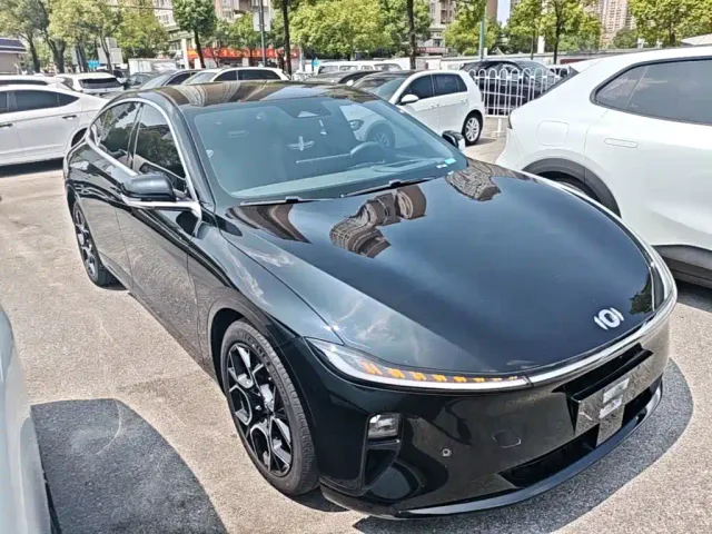 Changan Qiyuan A07 — Фото автомобиля 21