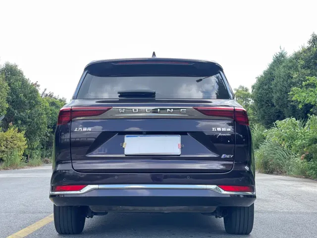 Wuling Victory — Фото автомобиля 6