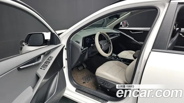 Kia Niro The All New Niro Signature — Фото автомобиля 10
