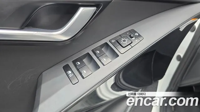 Kia Niro The All New Niro Signature — Фото автомобиля 13