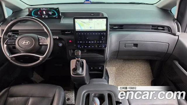 Hyundai Staria — Фото автомобиля 10