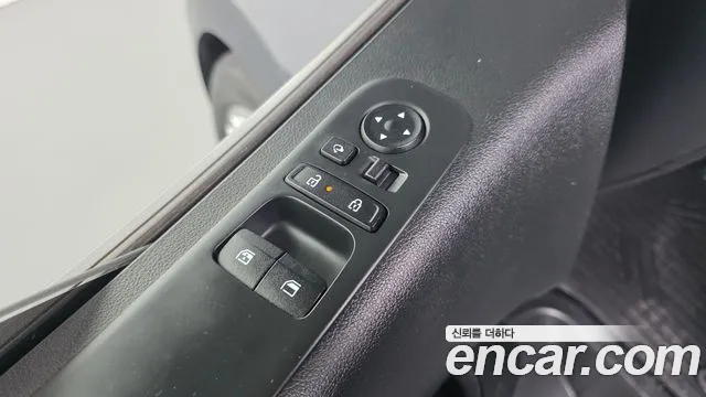 Hyundai Staria — Фото автомобиля 12