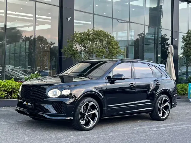 Фотография автомобиля — Bentley Bentayga