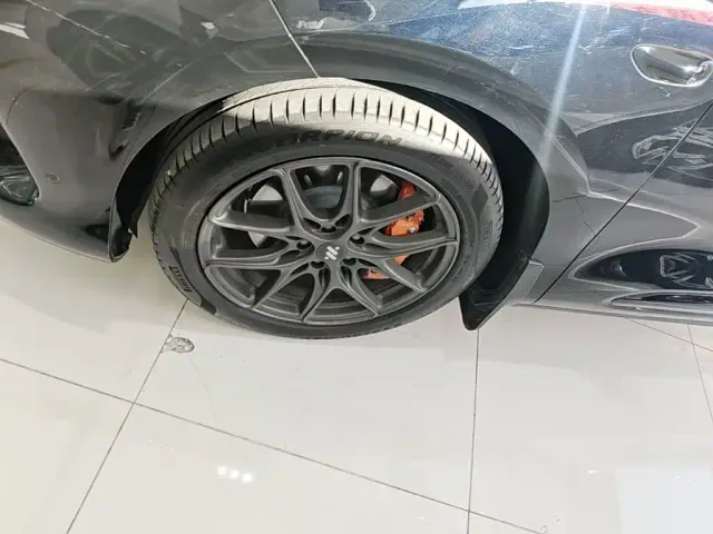 IM Motors LS6 — Фото автомобиля 22