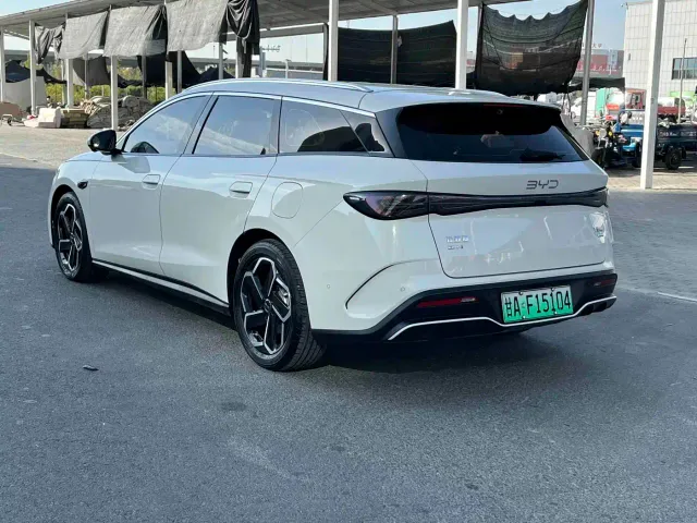 BYD Seal 06 DM-i Touring — Фото автомобиля 8