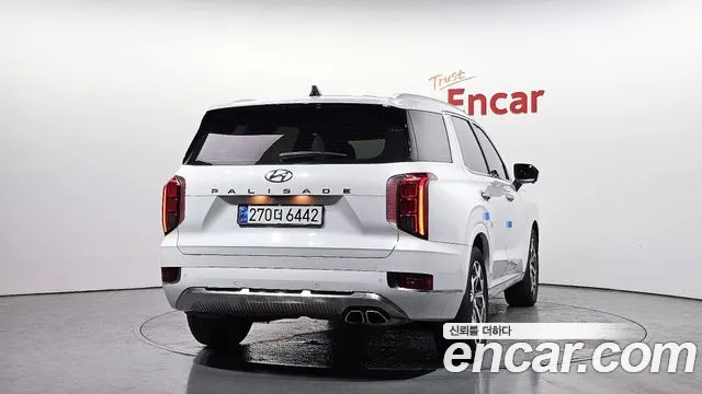 Hyundai Palisade Palisade Дизель 2.2 2WD — Фото автомобиля 4