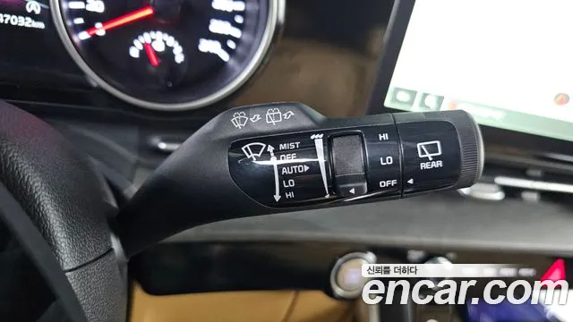 Kia Canival Carnival 4 поколение Дизель 9 мест Prestige — Фото автомобиля 27