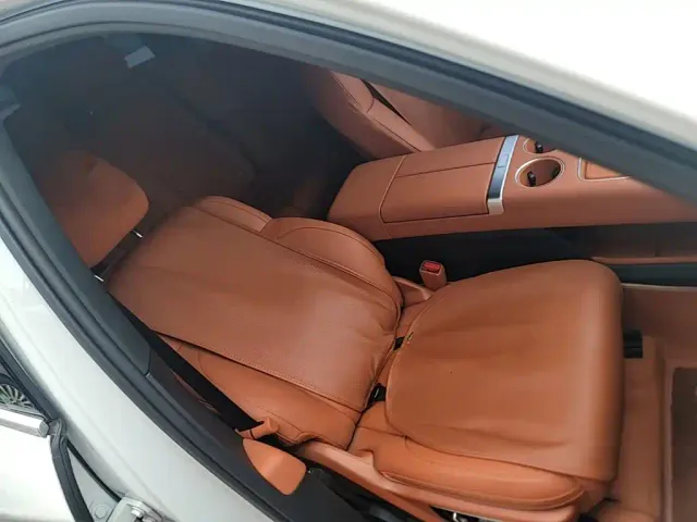 Li Auto L7 — Фото автомобиля 19