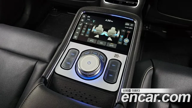 Genesis G90 Бензин 3.5 турбо AWD — Фото автомобиля 27