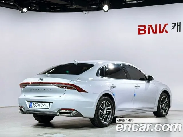 Hyundai Grandeur New — Фото автомобиля 2