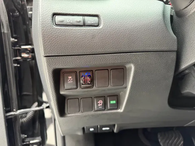 Nissan X-Trail — Фото автомобиля 13