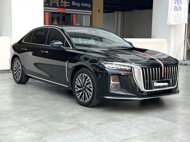 Hongqi H5 — Фото автомобиля 3