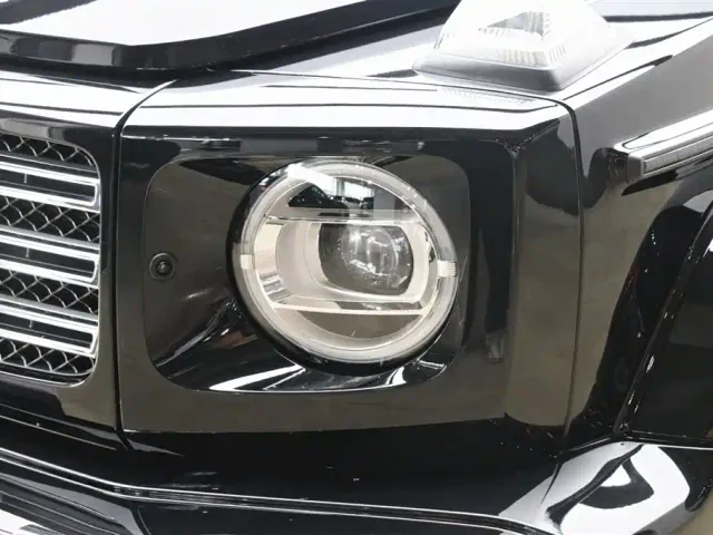 Mercedes-Benz G-Class — Фото автомобиля 26