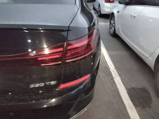 Volkswagen Passat — Фото автомобиля 7