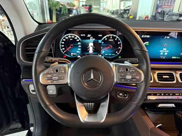 Mercedes-Benz GLS-Class — Фото автомобиля 7