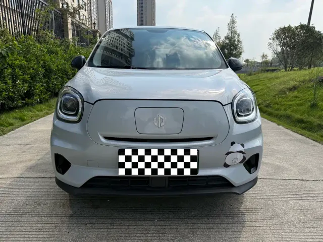 Фотография автомобиля — Leapmotor T03